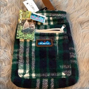 Kavu crossbody purse